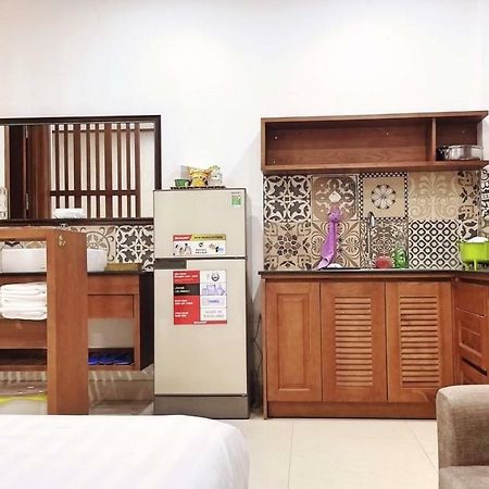 Aris Beach Apartment & Hotel Дананг Экстерьер фото