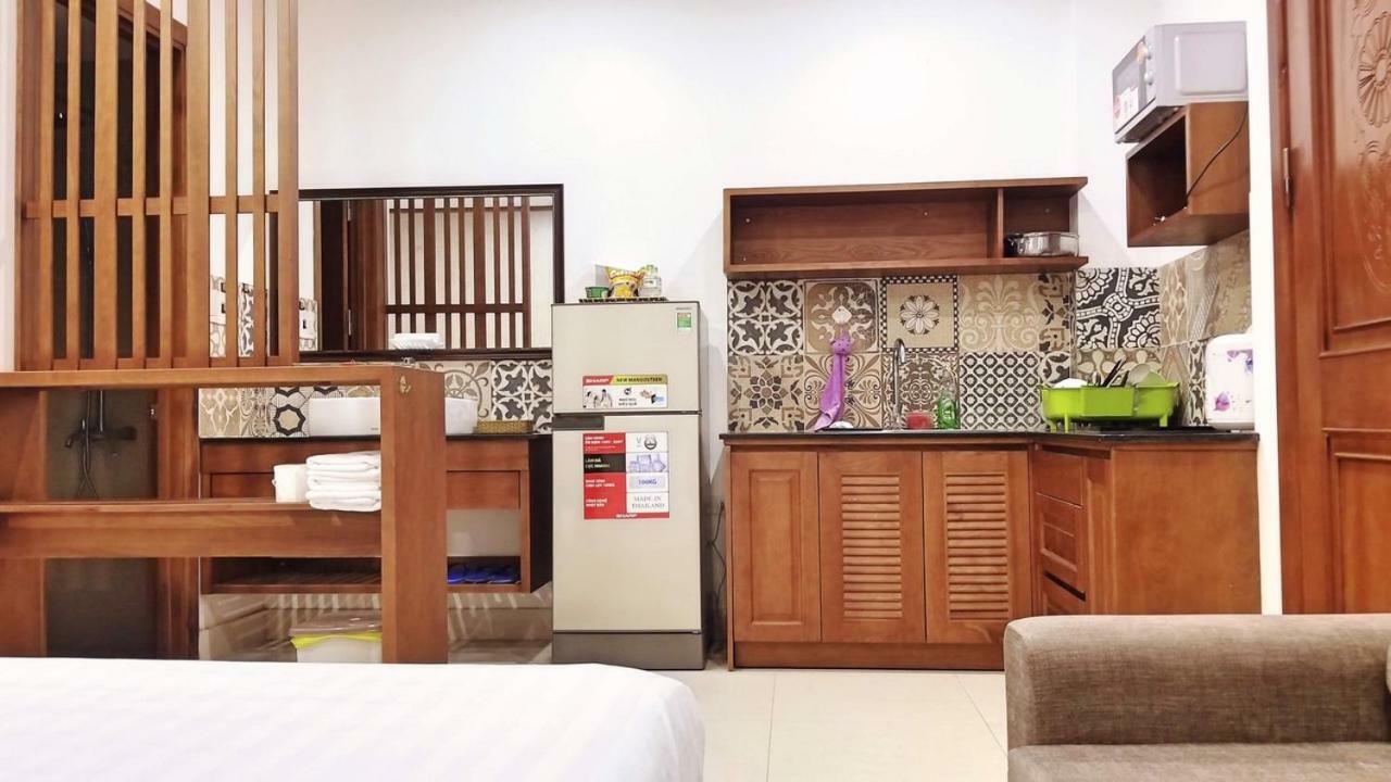 Aris Beach Apartment & Hotel Дананг Экстерьер фото