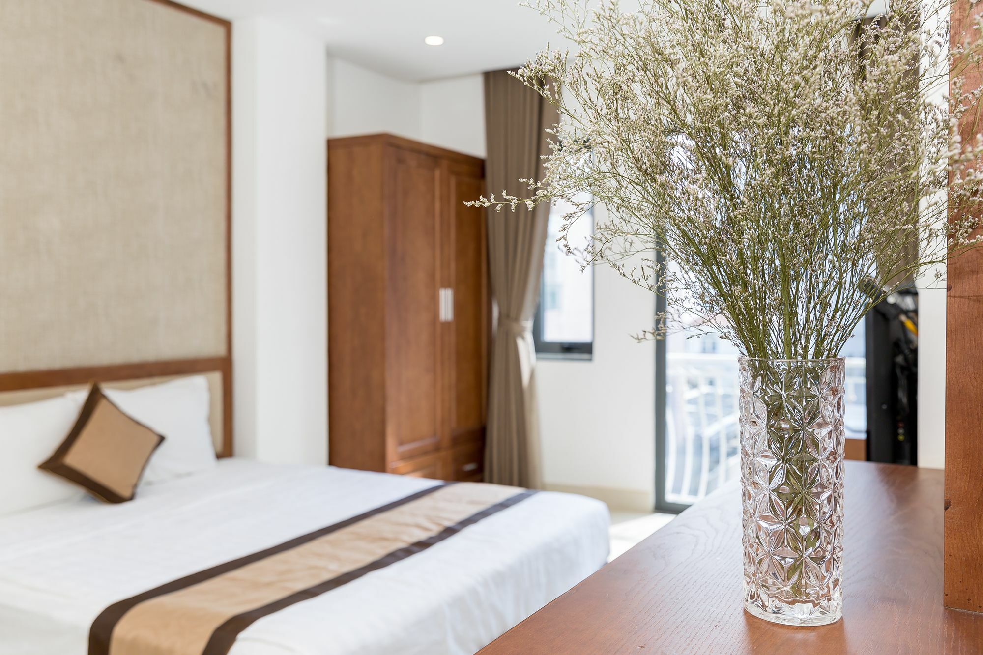 Aris Beach Apartment & Hotel Дананг Экстерьер фото